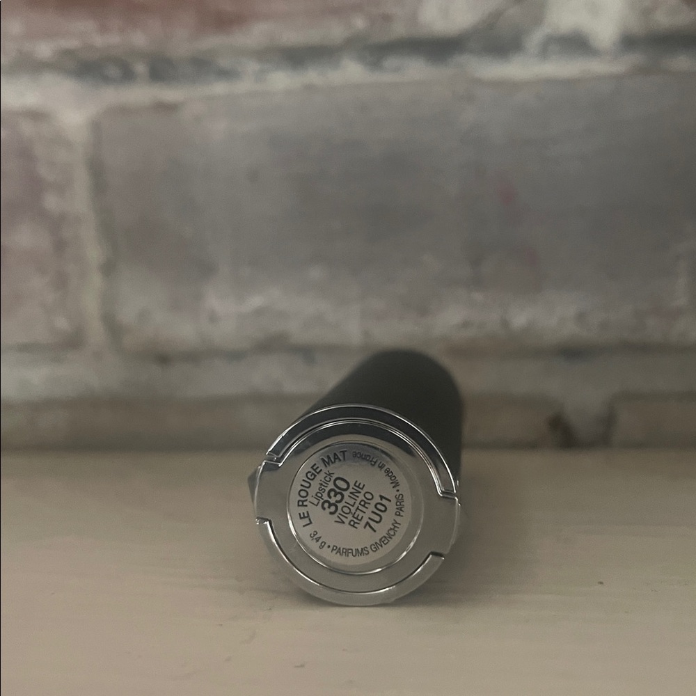 NEW Givency Le Rouge Mat Lipstick-330- Violine Retro - Picture 9 of 10